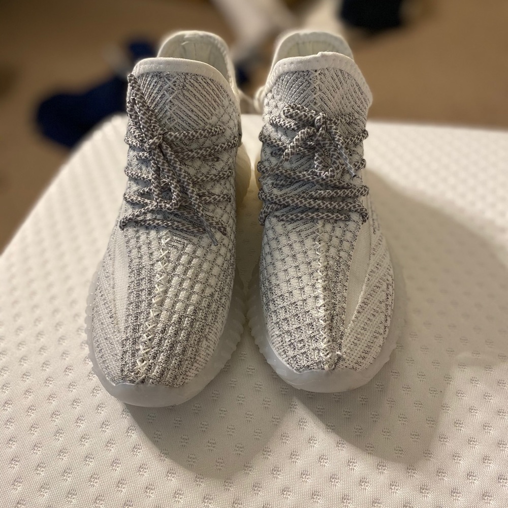 Shoes - Picture 2 of 4